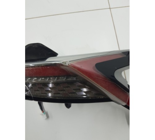 Фонарь задний правый