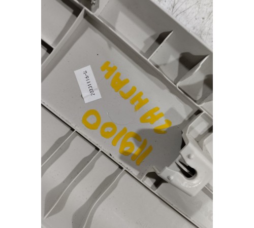 Обшивка стойки лобового стекла правая