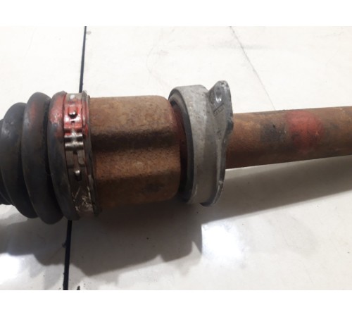 Привод(полуось) передний правый