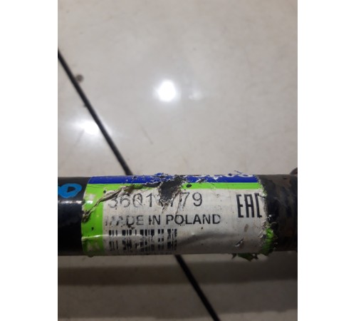 Привод(полуось) передний правый