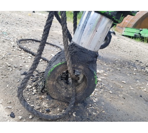 Гидравлический цилиндр подъемной стрелы левый