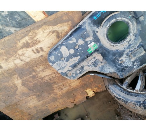  Бак топливный