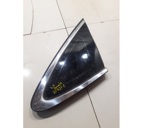 Глухое стекло(заднее правое)