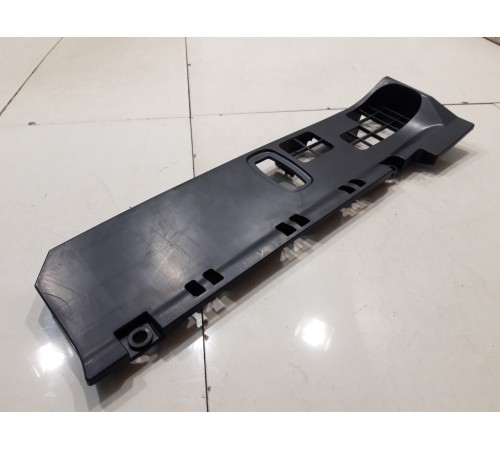 накладка под торпедо(правая)