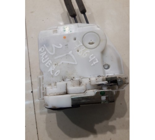 Замок двери (задний, правый)