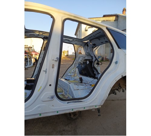 Порог со стойкой левый