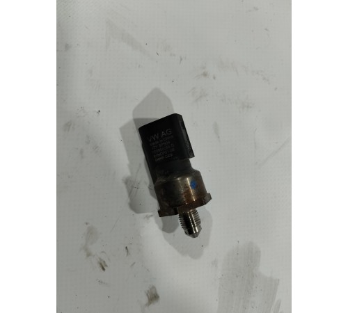 Датчик давления топлива