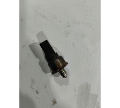 Датчик давления топлива