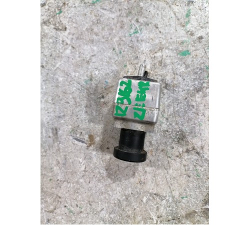 Камера в крыло правое