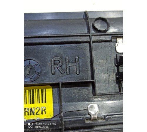 Накладка порога (задняя правая)