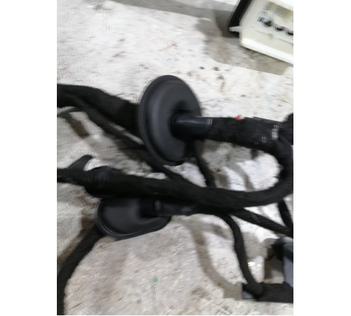 Электропроводка двери передняя правая