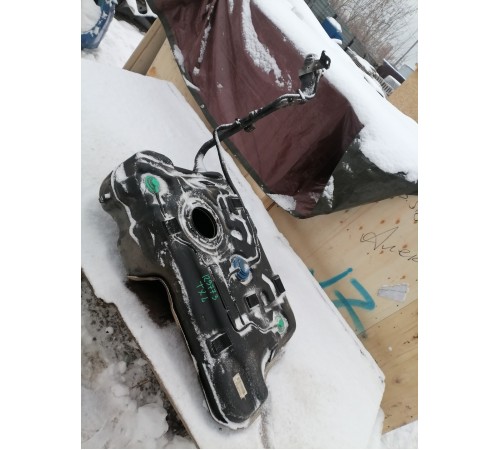 Бак топливный