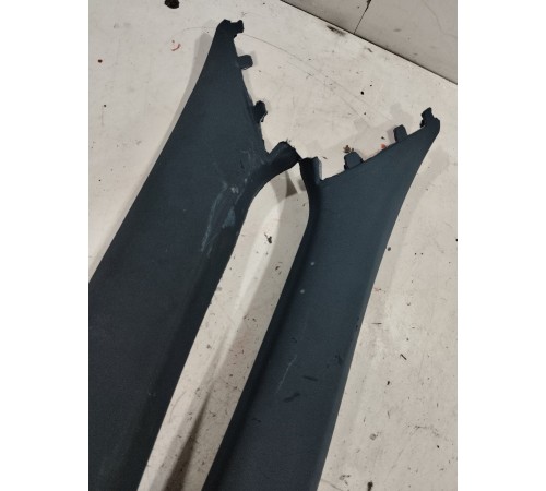 Обшивка стойки лобового стекла