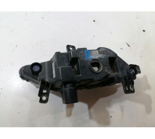 Фара противотуманная правая ПТФ