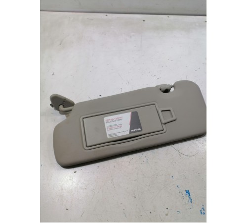 Козырек солнцезащитный левый