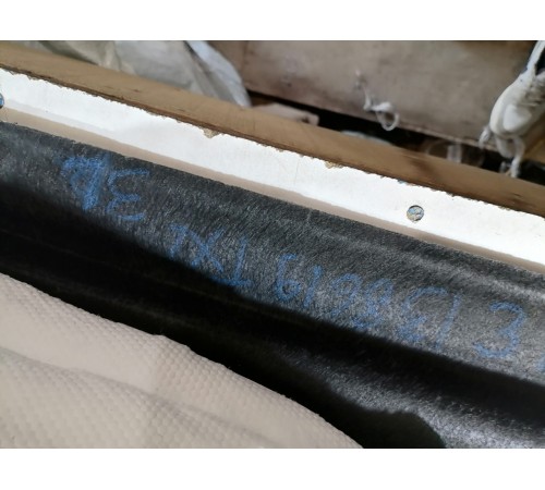 Обшивка багажника левая