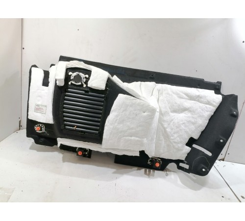 Обшивка багажника левая