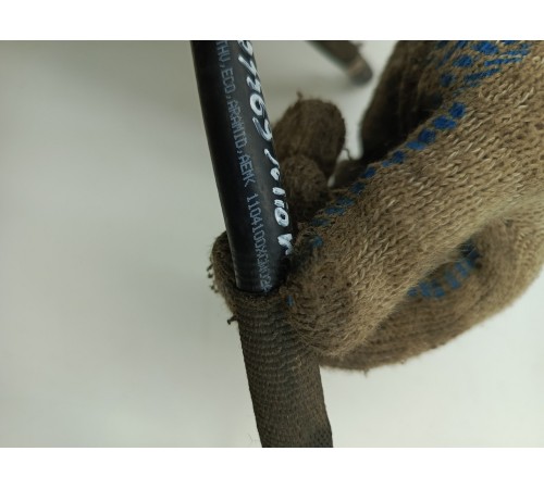 Трубка топливная