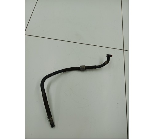 Трубка топливная