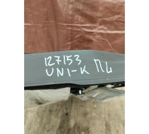 Обшивка двери передняя левая