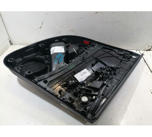 Обшивка двери задняя правая