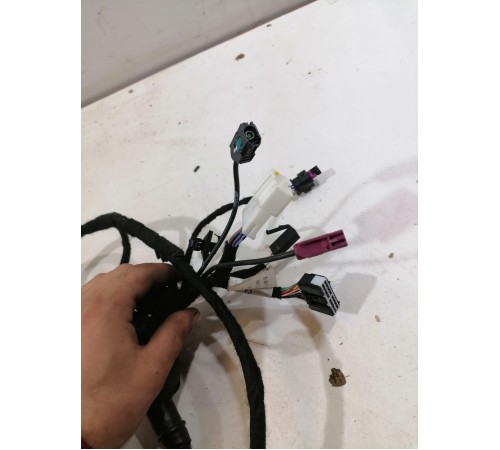 Электропроводка двери передняя правая