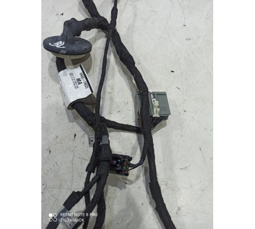 Электропроводка двери (задняя левая)