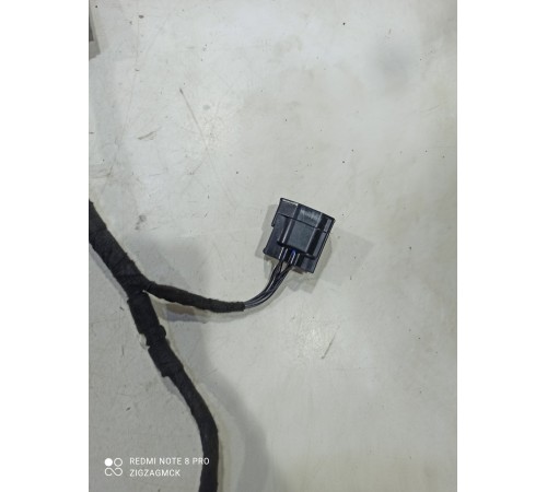 Электропроводка двери (задняя левая)