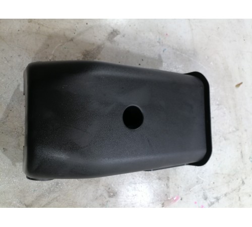 Кожух рулевой колонки нижний