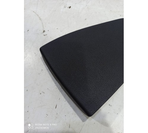 Накладка (пластик) салона задняя правая