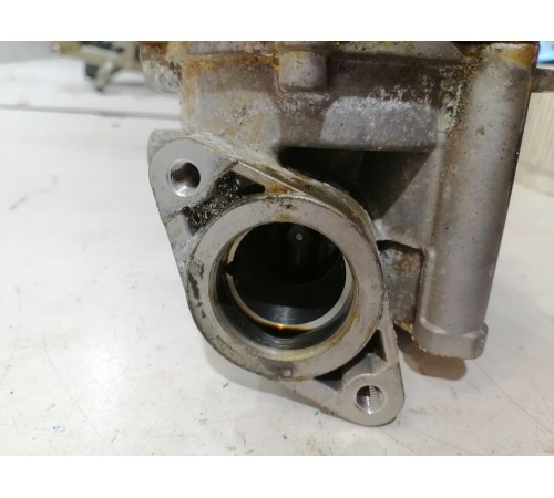 Насос вакуумный