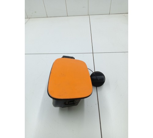 Лючок бензобака