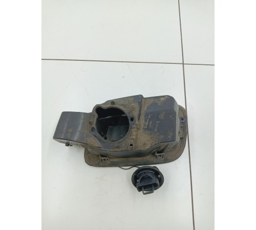 Лючок бензобака