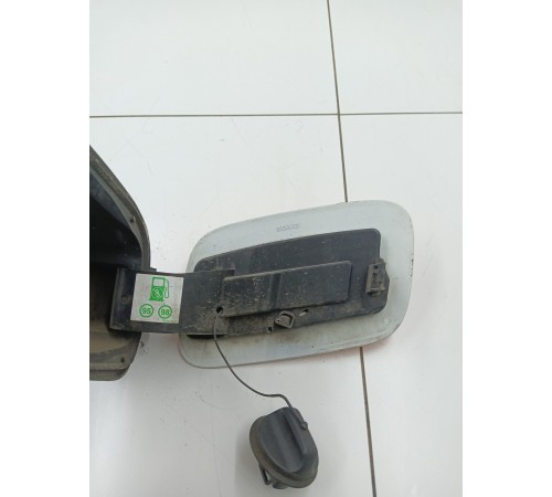 Лючок бензобака