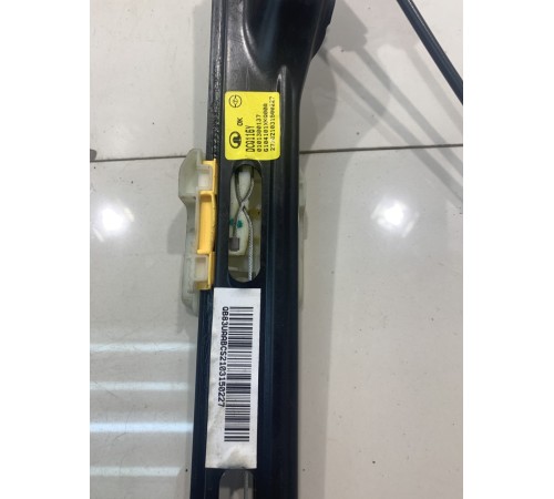 Стеклоподъёмник двери (передний, правый)