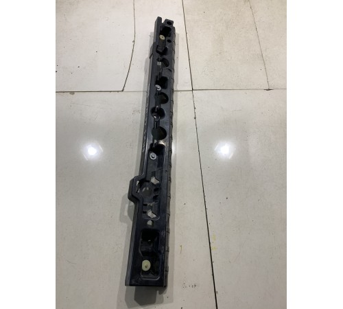 Кронштейн(крепление) средний левый