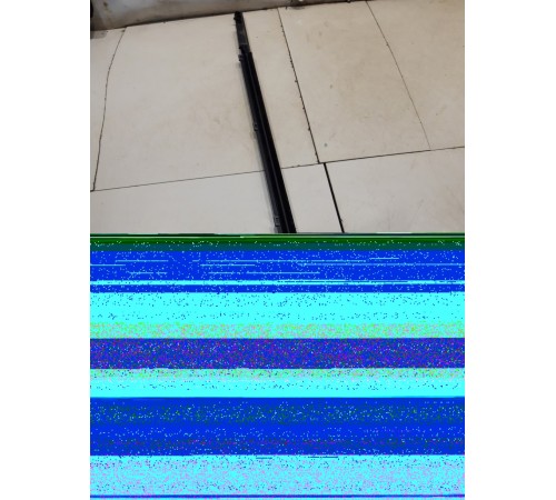 Накладка стекла (задняя, левая, внешняя)