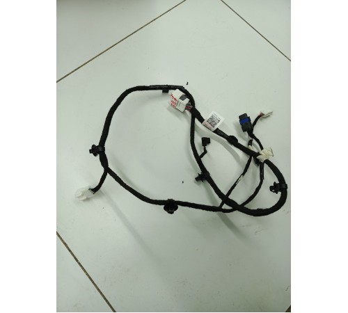 Электропроводка двери крышки багажника