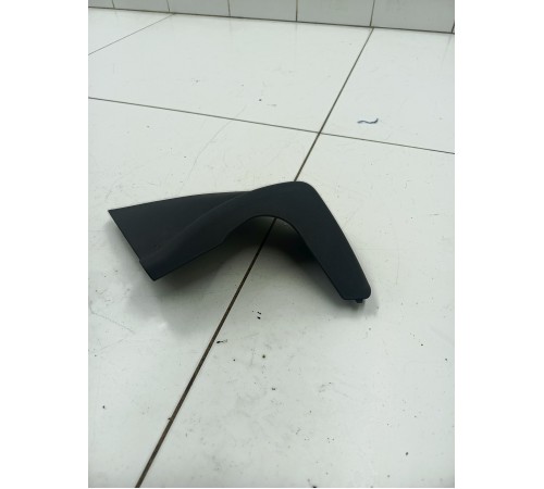 Обшивка багажника задняя правая