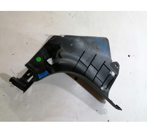 Накладка передней стойки двери левая внутренняя