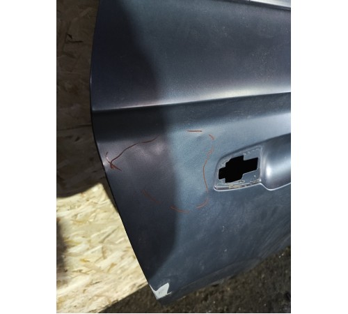 Дверь задняя правая