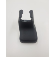 Заглушка крепления сиденья передняя левая