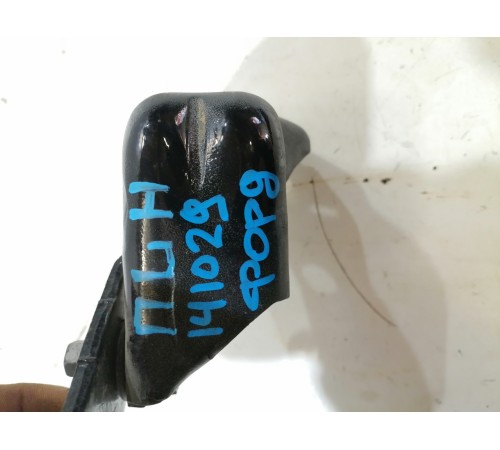 Петля двери передняя левая нижняя