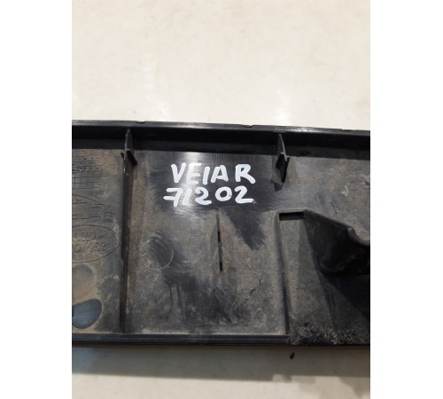 Наклака крышки багажника