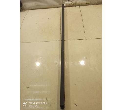 Полка(поперечная часть)багажника