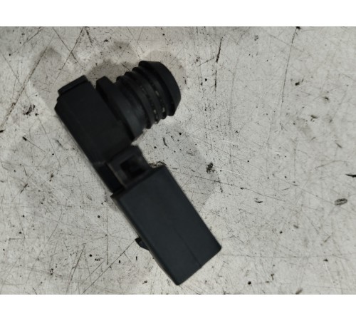 Датчик вакуумного усилителя тормозов