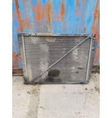 Радиатор охлаждения двигателя