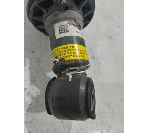 Амортизатор пневматический пружины передней подвески кабины правый