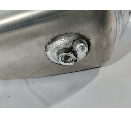 Ресивер воздушный пневмоподвески правый