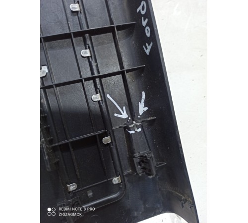 Накладка порога (задняя правая)